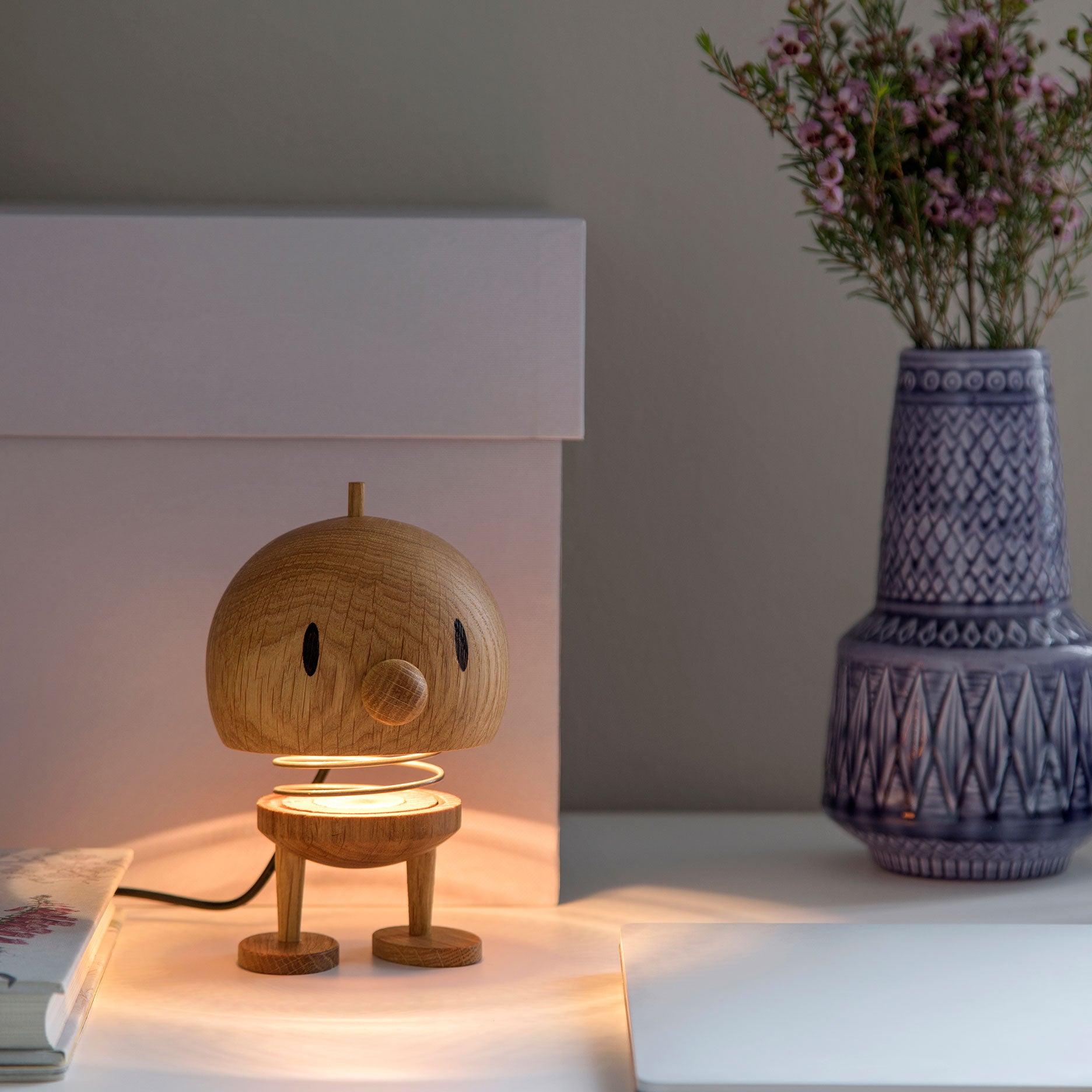 Bumble bordlampe stor egetræ